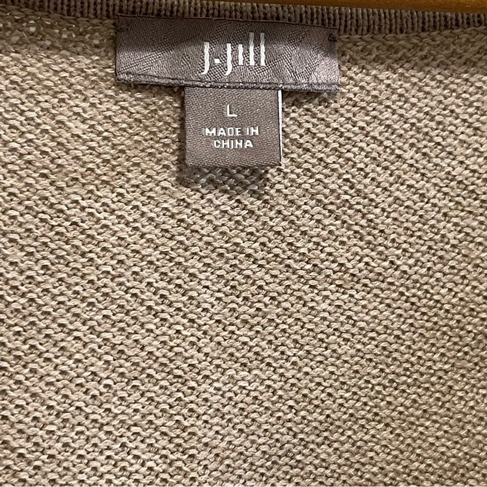 J.Jill Woman Tan Cream V-Neck Sweater Size L - Picture 10 of 13